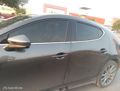 Negocio Autoaccesorios Y Polarizados 