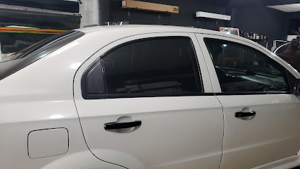 Negocio Monaco Car Studio