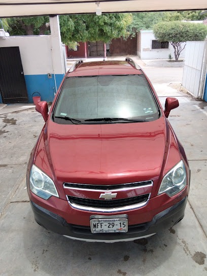 Negocio Navarro's Autodetailing Car Wash
