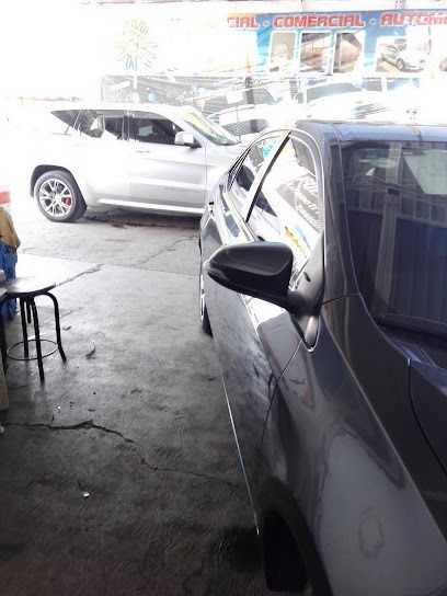 Negocio Polarizados Edgar Y Car Wash
