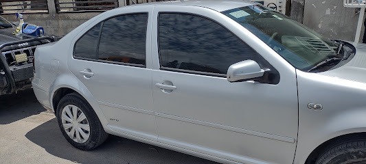 Polarizados Y Accesorios Jr