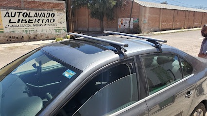 Negocio Polarizados Y Calcomanías Team Cesar’s