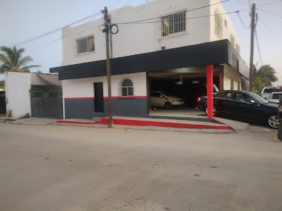 Negocio Titan Garage Excelencia En La Estetica Automotriz