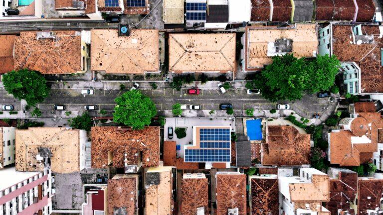 Ahorra en tu factura de electricidad con paneles solares en Monterrey