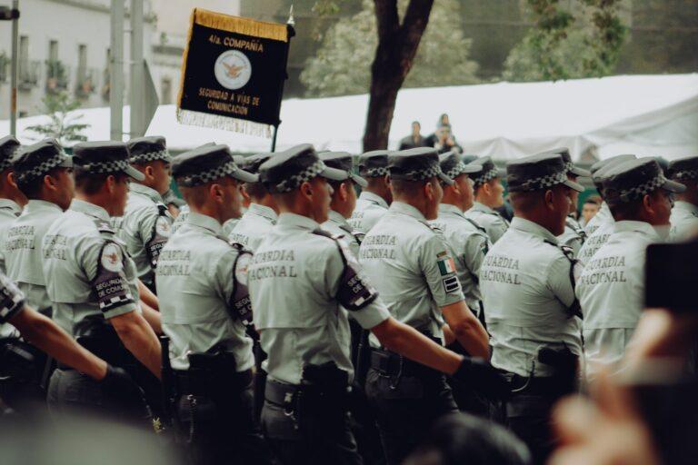 Análisis de resistencia mecánica de películas de seguridad ante impactos repetidos